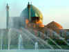 Isfahan_moschea_dell'_Imam.jpg (277599 byte)