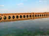 Isfahan_ponte_Si-o-seh.jpg (222811 byte)