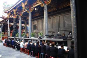 Descrizione: I:\SITO TRAVEL MEMORIES\taiwan\original\0093 Taiwan - Taipei - Longshan Temple.jpg