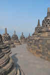 Borobudur Java (38).jpg (4176139 byte)